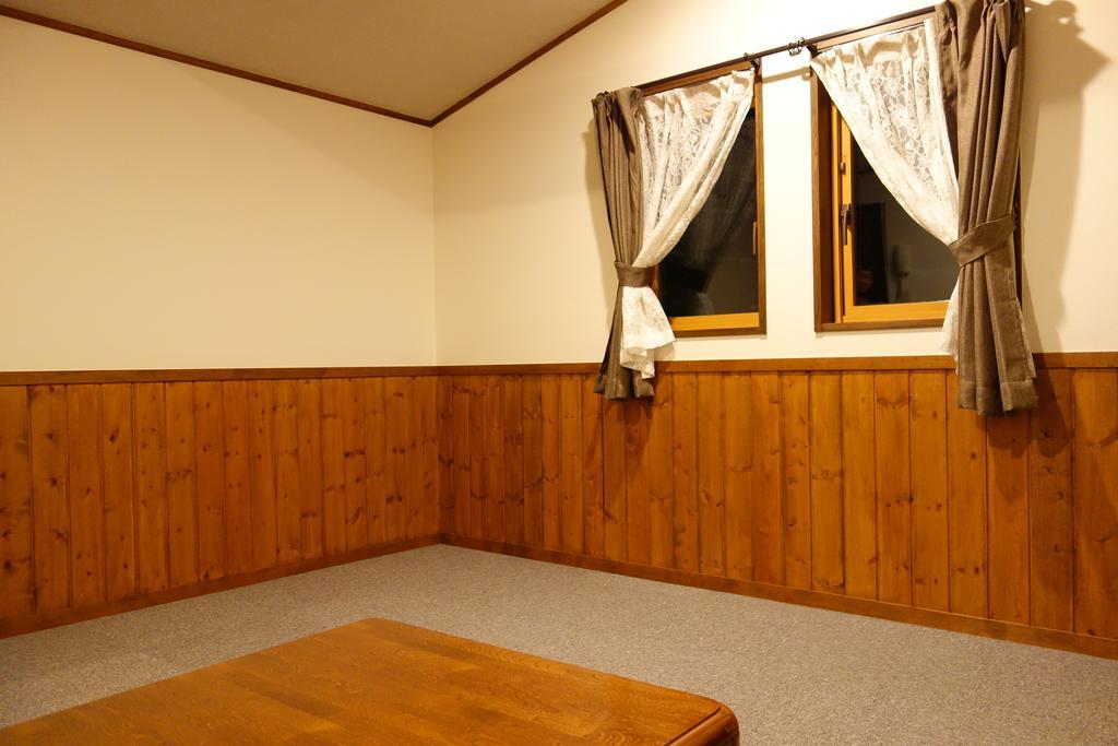 فندق Community House Tyrolien هاكوبا المظهر الخارجي الصورة