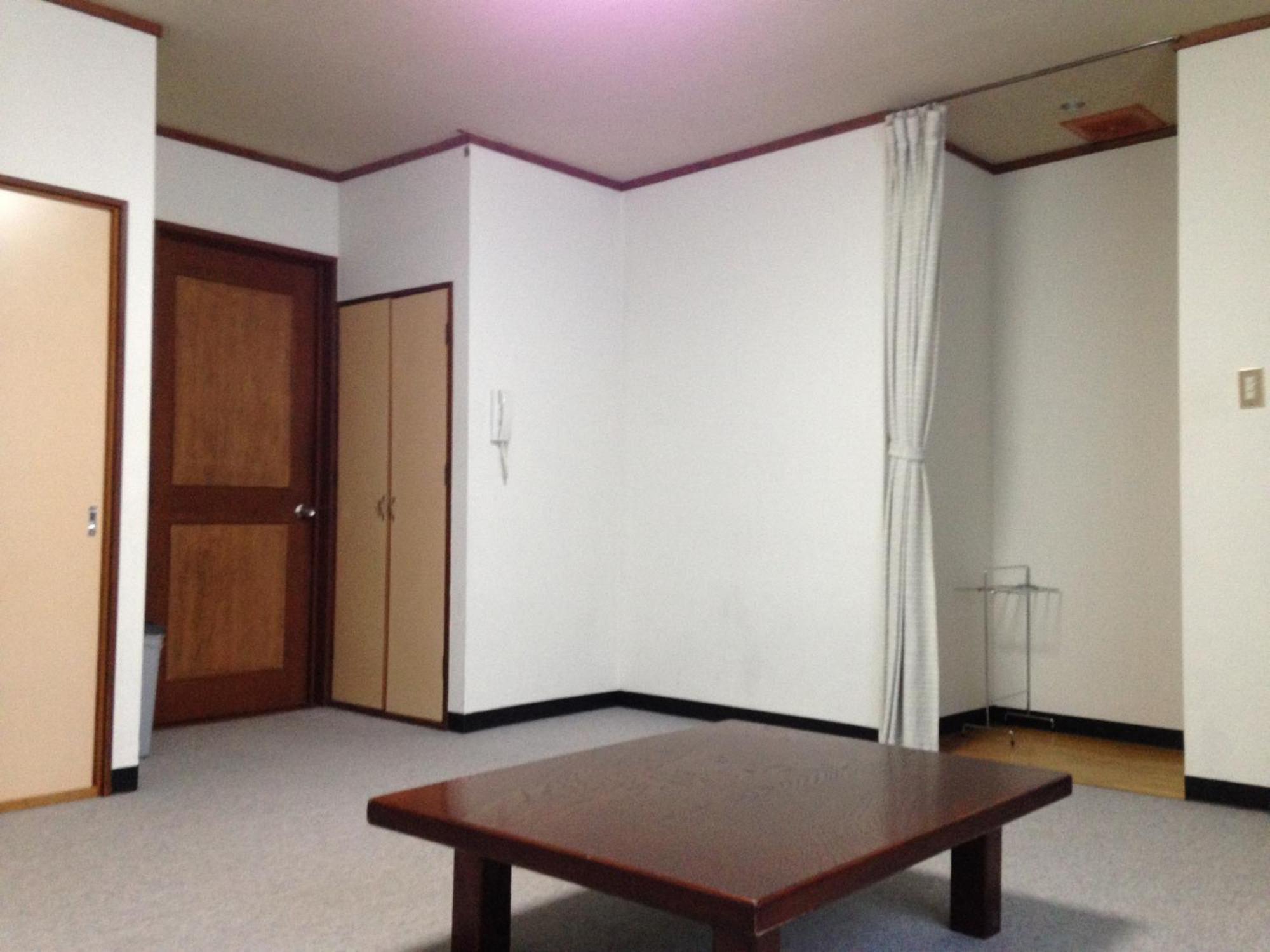 فندق Community House Tyrolien هاكوبا الغرفة الصورة
